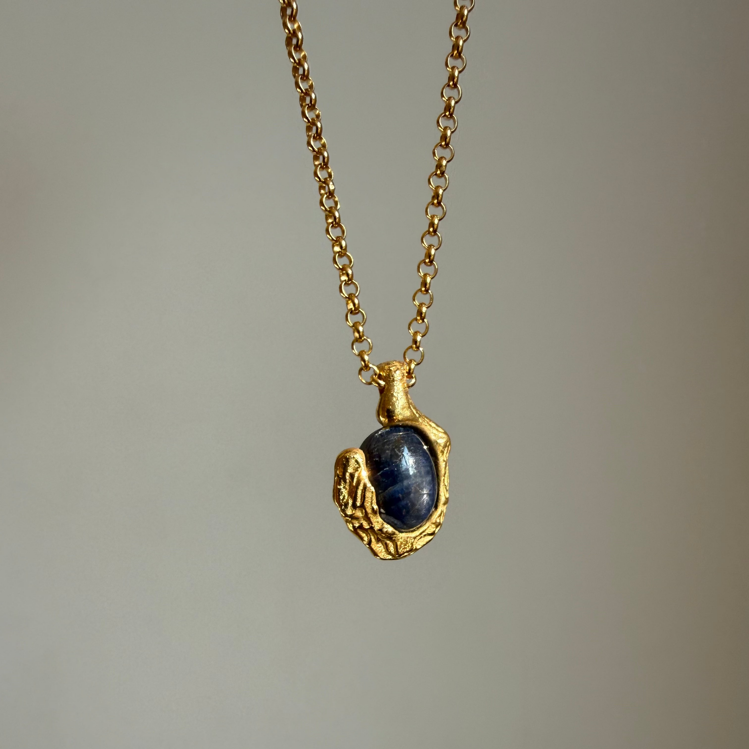 STAR SAPPHIRE DROP PENDANT