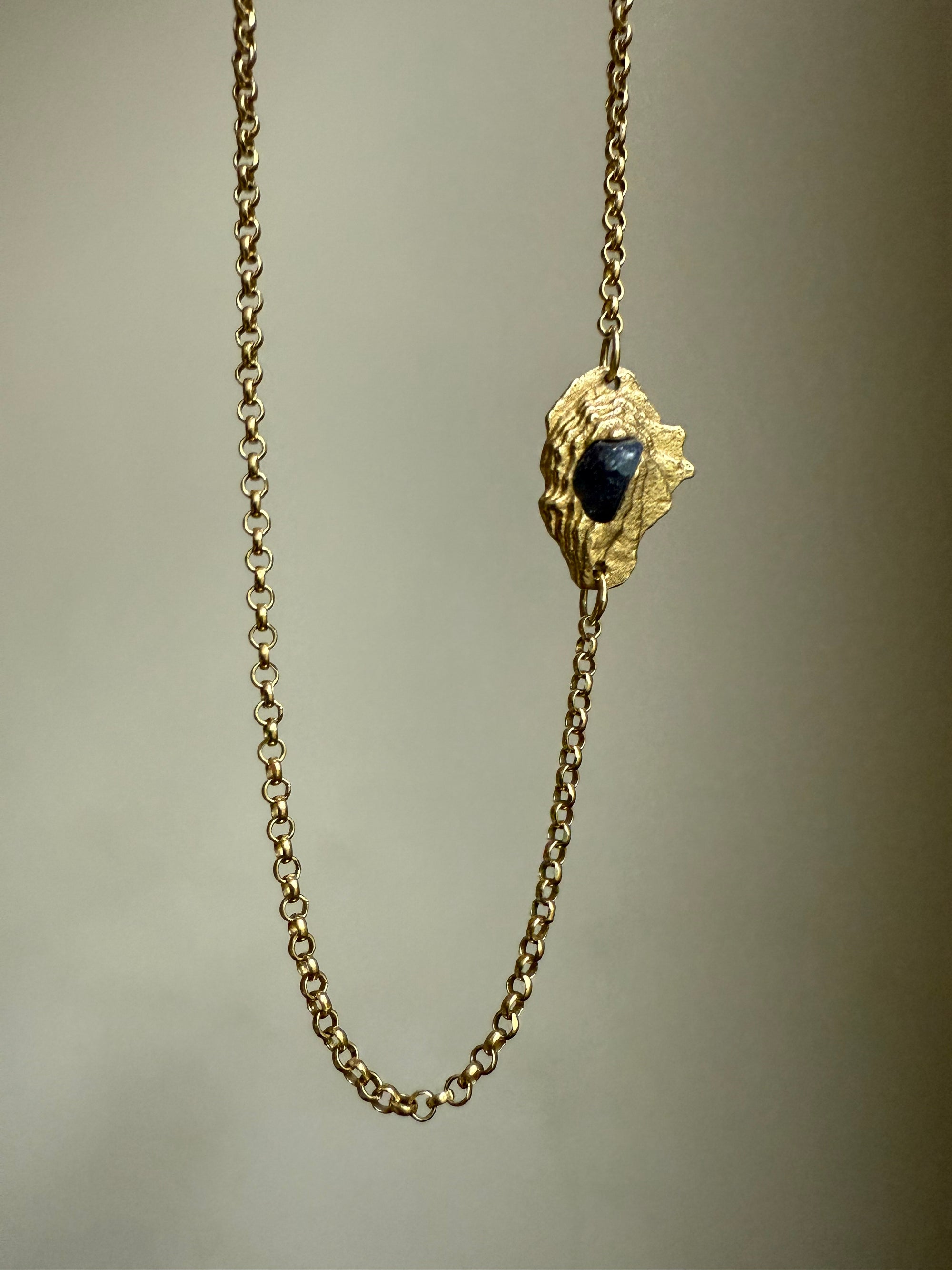 SAPPHIRE GEMSTONE CHAIN 19