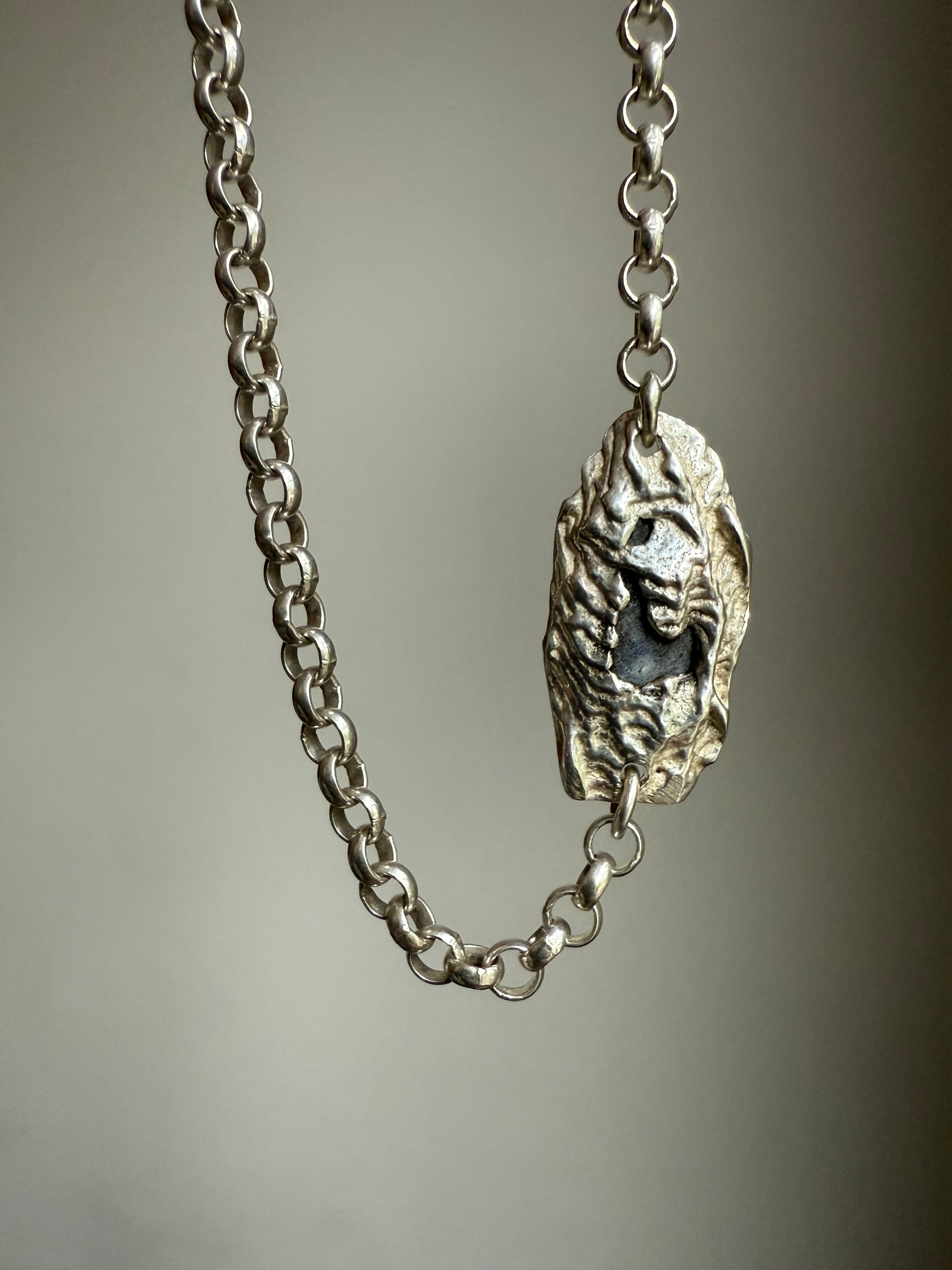 LAPIS GEMSTONE CHAIN 1