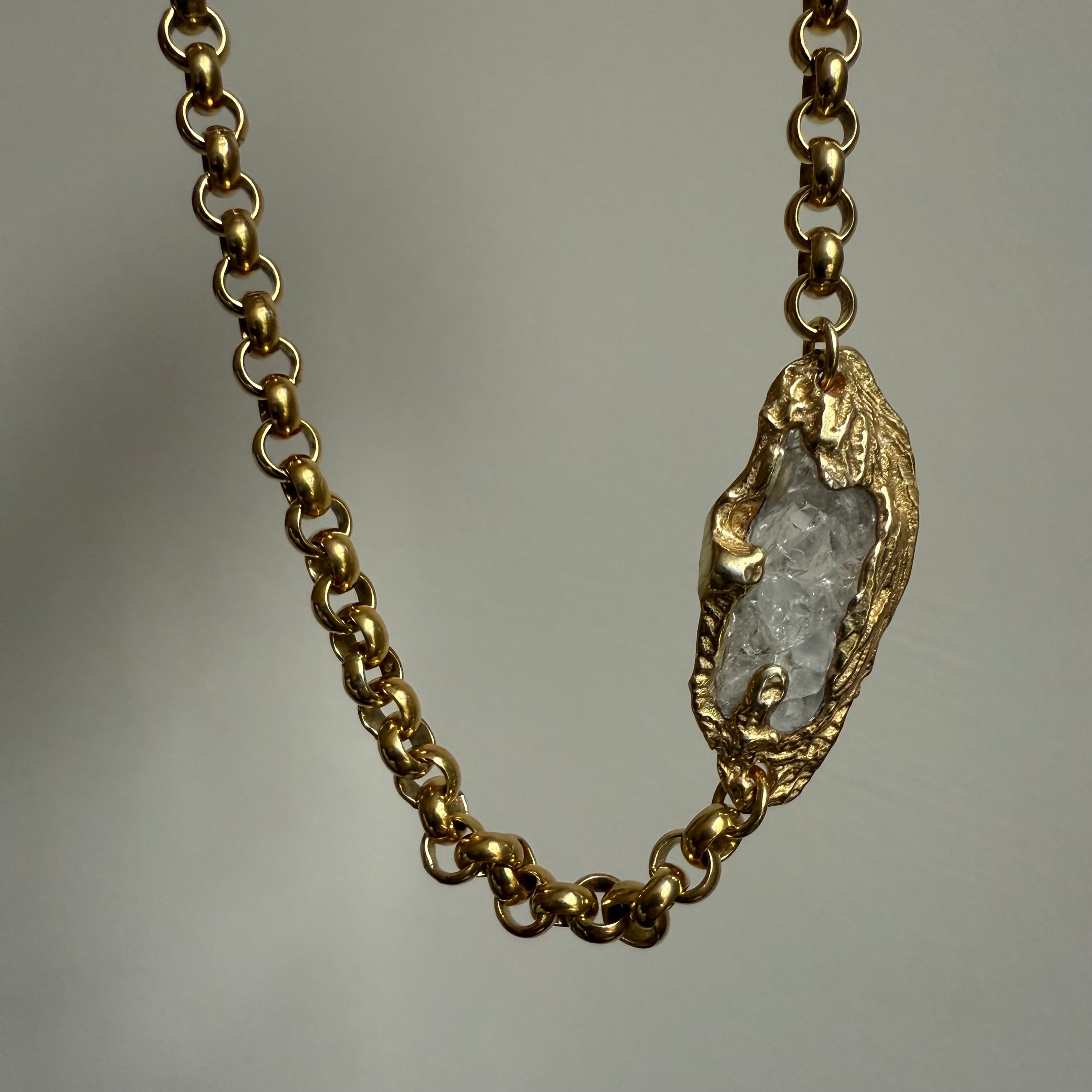 QUARTZ GEMSTONE CHAIN 2