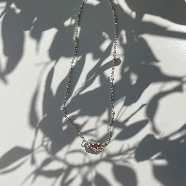 RED SPINEL GEMSTONE CHAIN 1