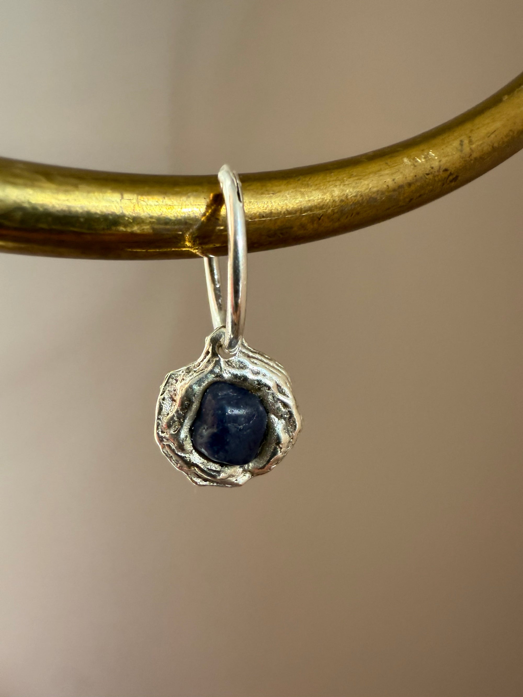 SAPPHIRE GEMSTONE HOOP 12