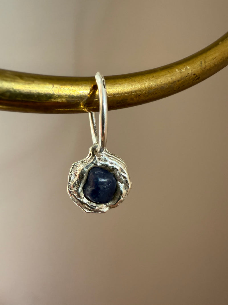 SAPPHIRE GEMSTONE HOOP 12