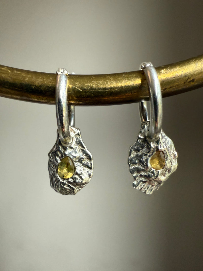 SAPPHIRE GEMSTONE HOOPS 10