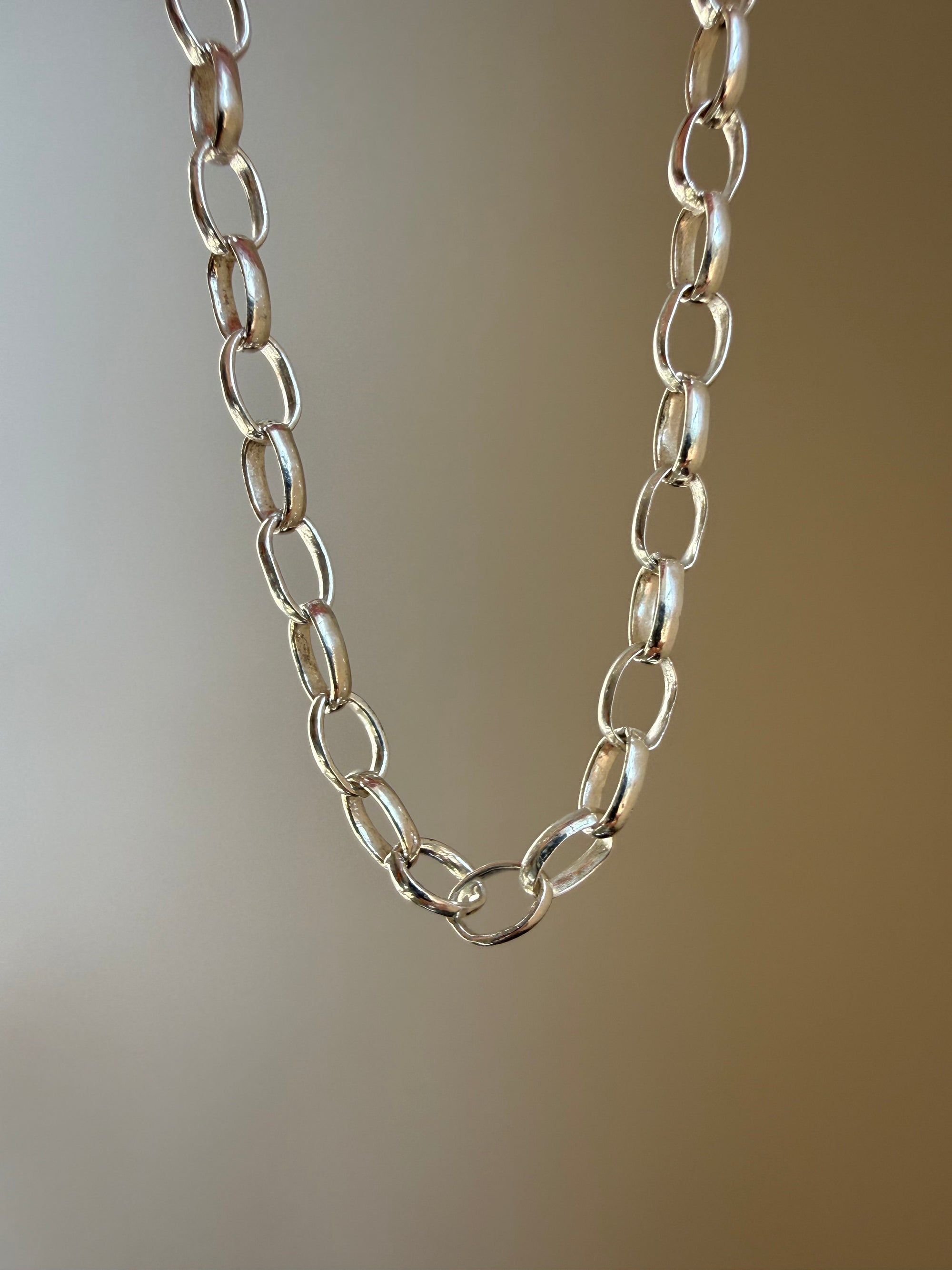 PLAIN CHAIN OVAL LINK BRACELET 4