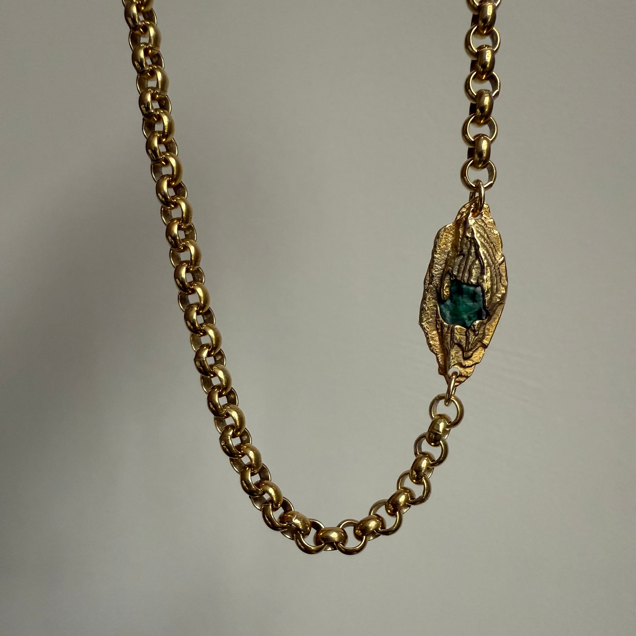 EMERALD GEMSTONE CHAIN 4