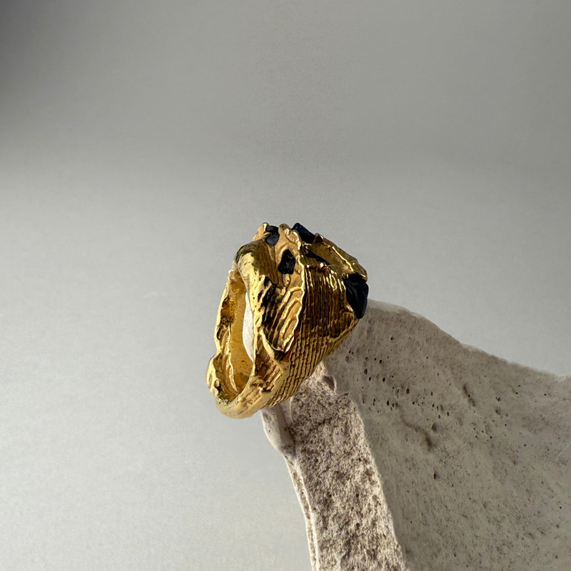 EFFIE II SIGNET RING