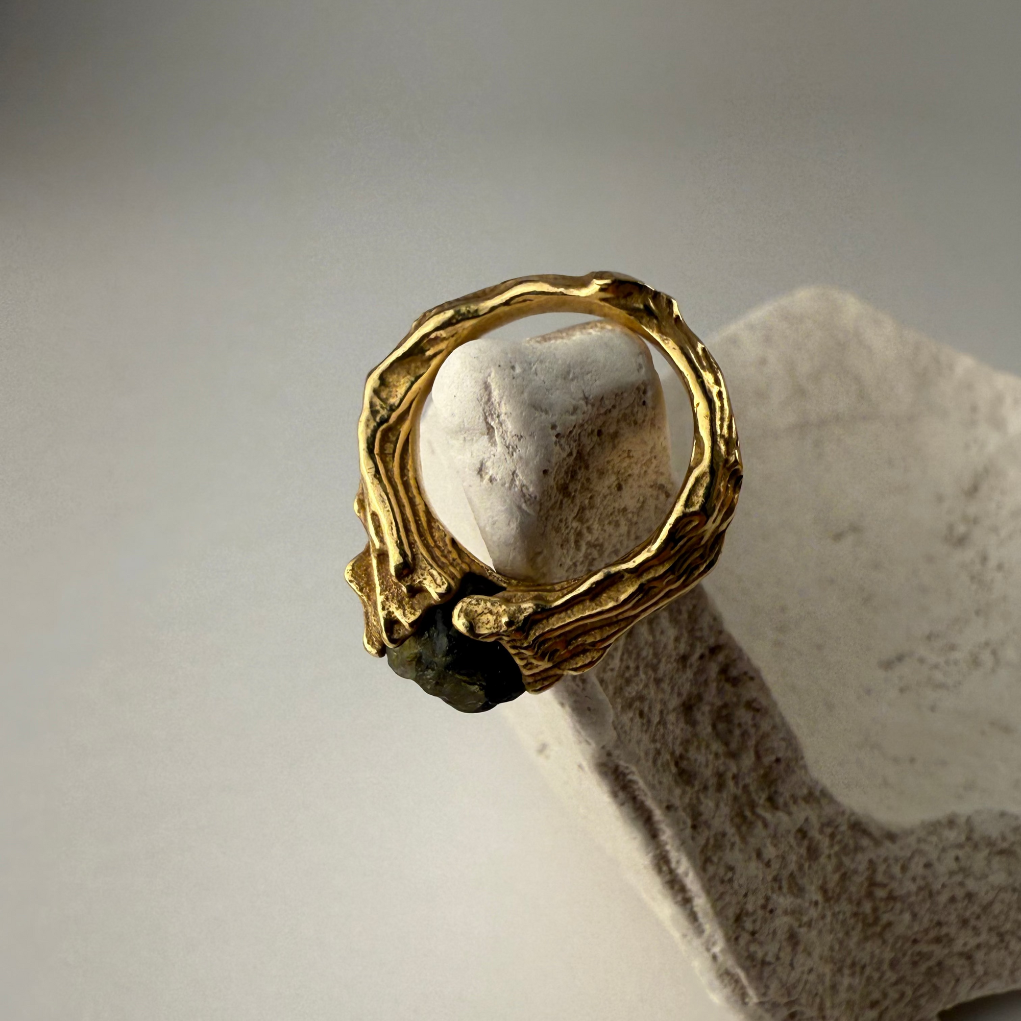 VIOLA IX STATEMENT RING