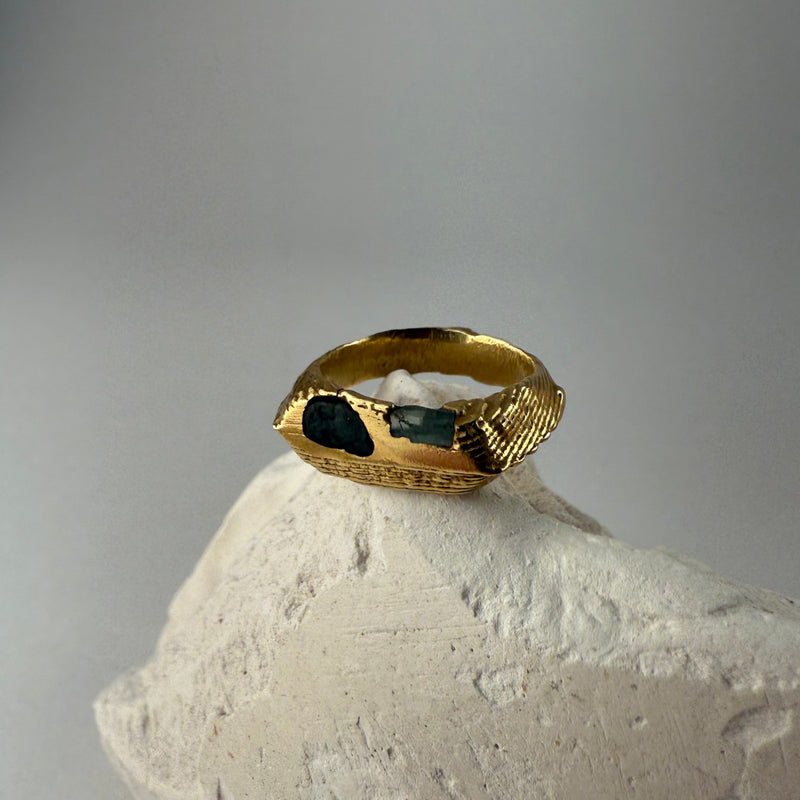 BAXTER LVII SIGNET RING