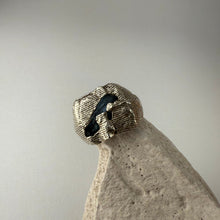 HESTER XVII SIGNET RING
