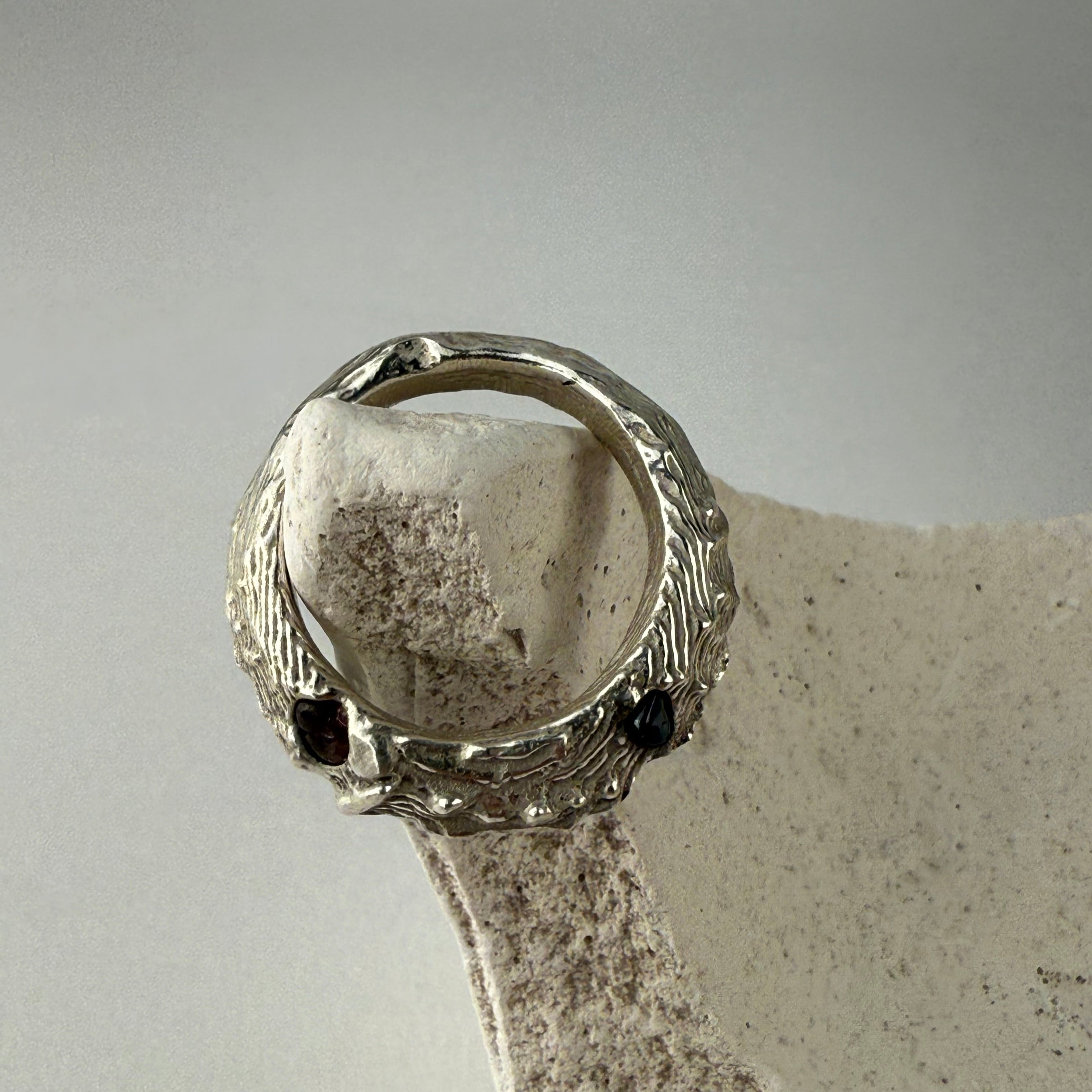 BRIAR XII RING