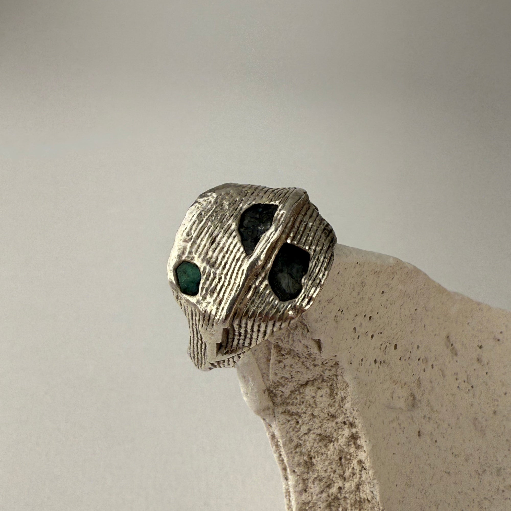 ASA XI SIGNET RING