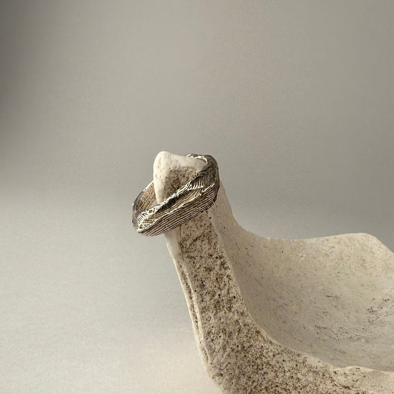 FRANK III SIGNET RING