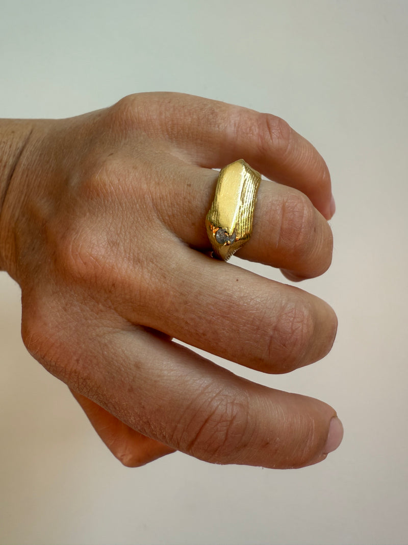 SOPHRONIA II SIGNET RING