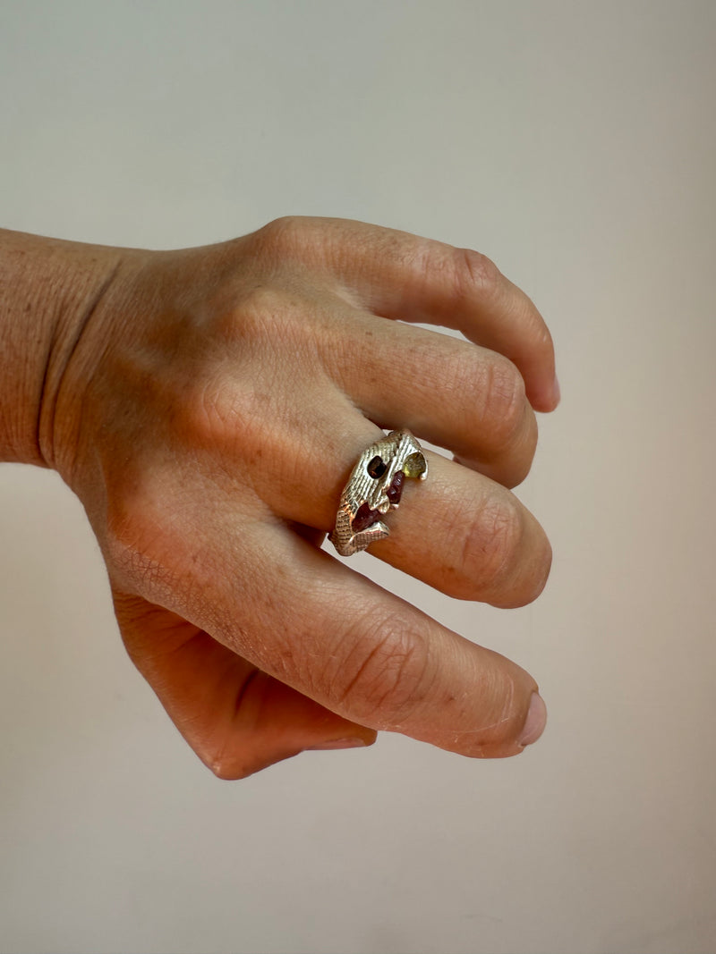 EDITH VIII SIGNET RING