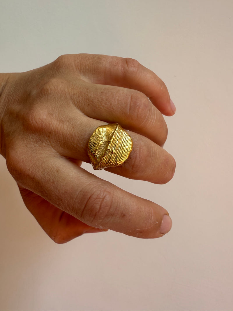 FREDERICK XIV SIGNET RING