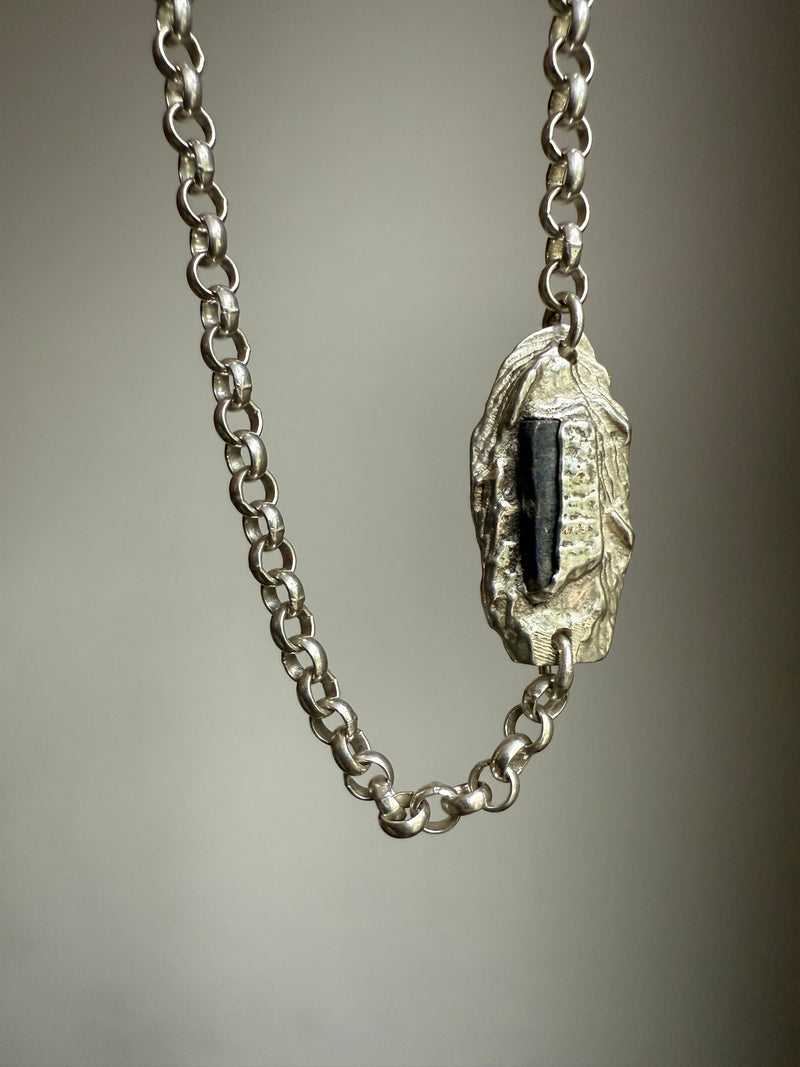 LAPIS GEMSTONE CHAIN 1