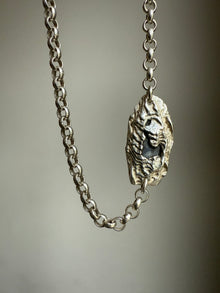LAPIS GEMSTONE CHAIN 1