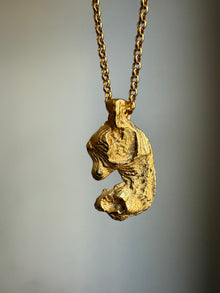 ROUGH QUARTZ PENDANT 1