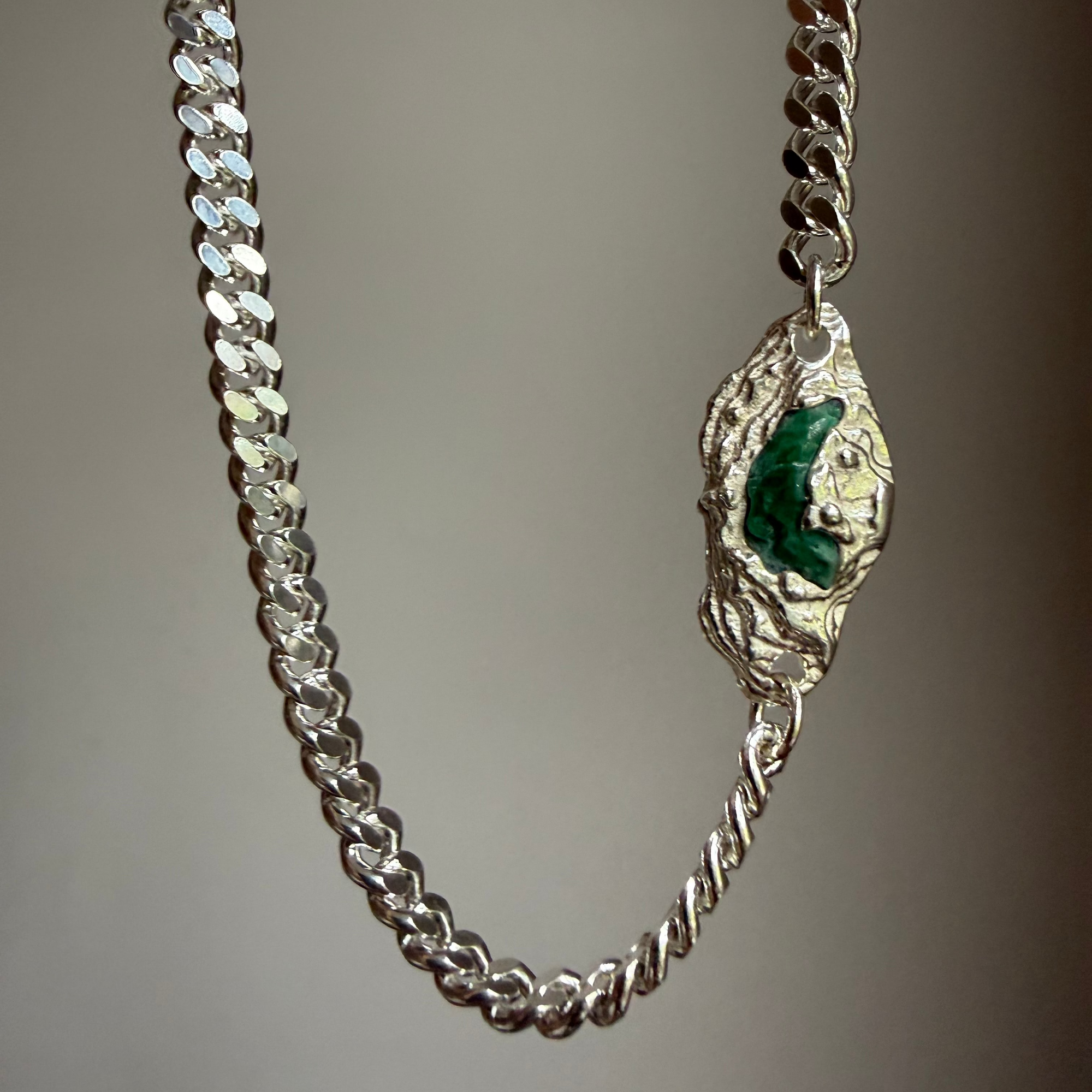 EMERALD GEMSTONE CHAIN 11