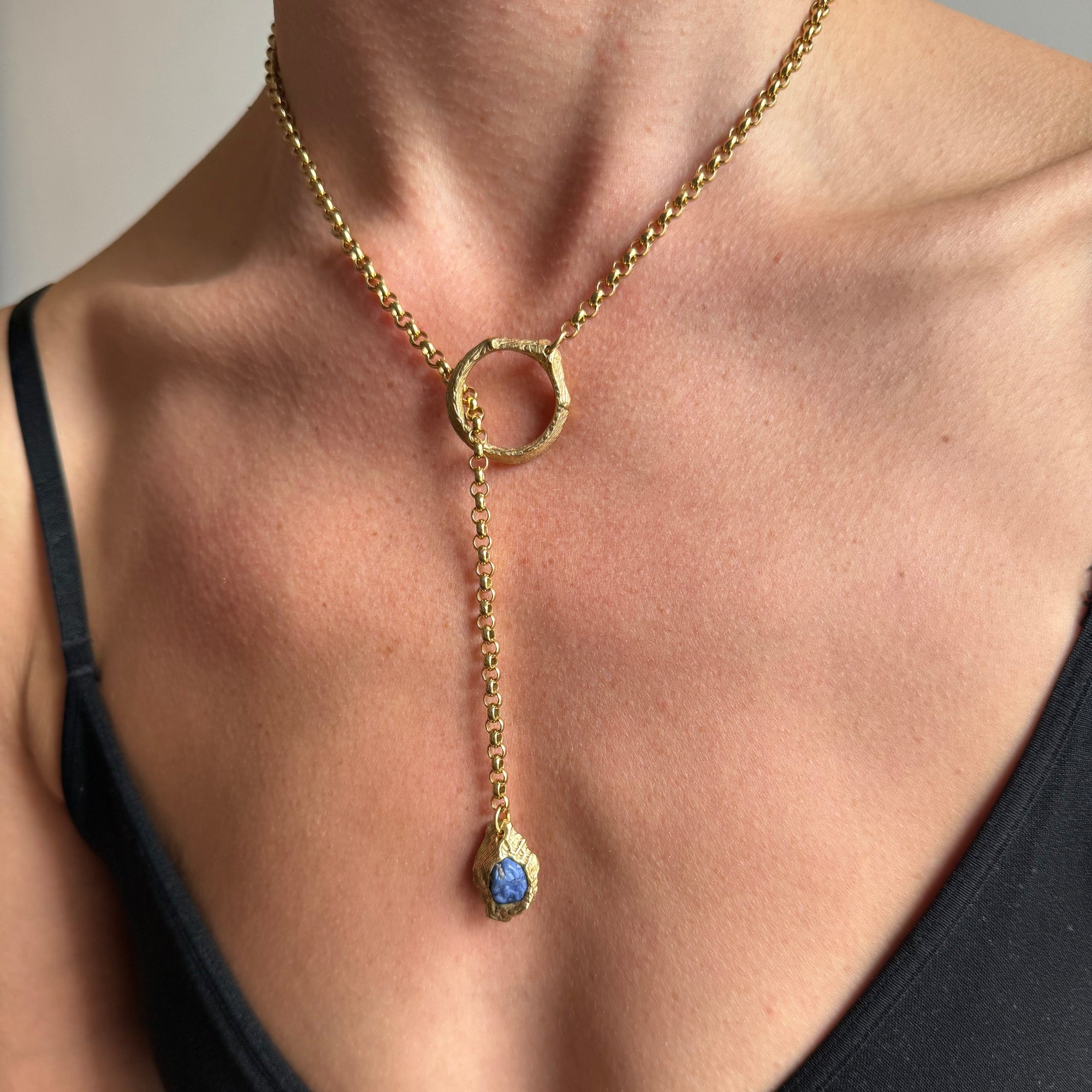 SAPPHIRE GEMSTONE CLASP 2