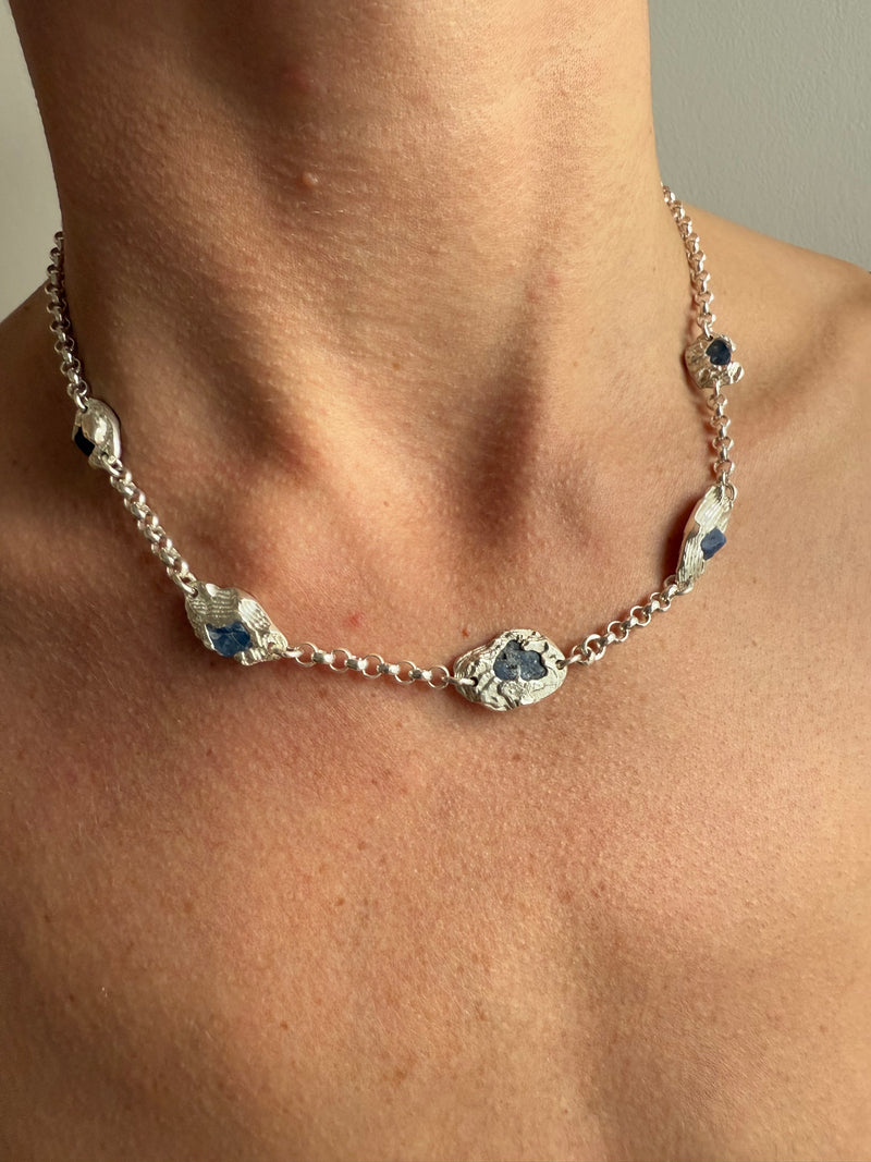 BLUE SAPPHIRE GEMSTONE CHAIN 22