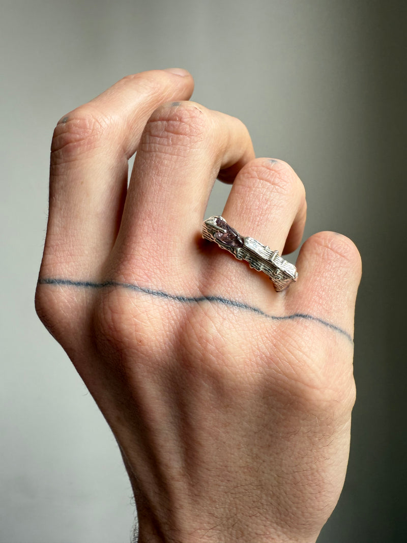 ESTELLE VIII SQUARE RING