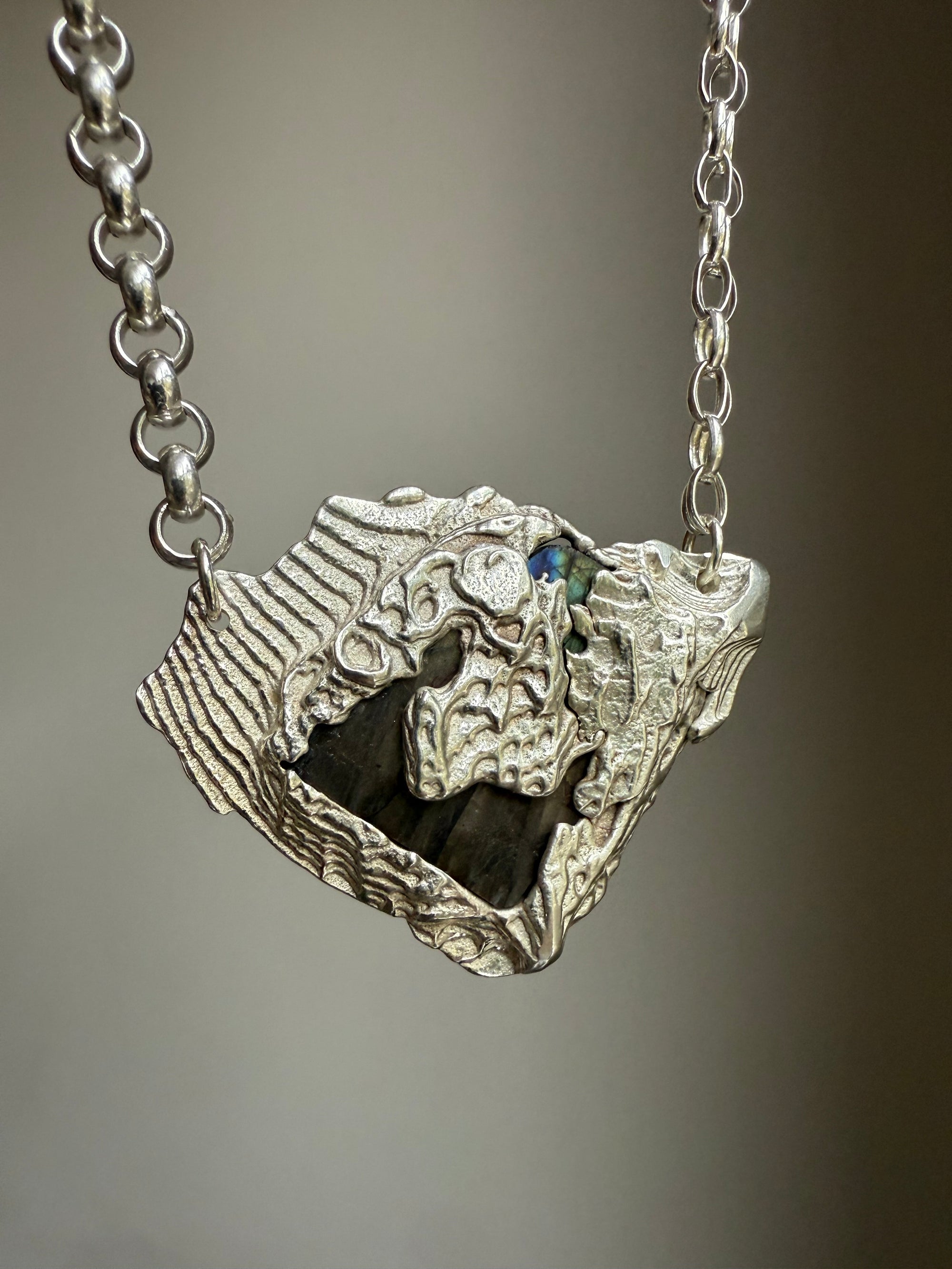 LABRADORITE GEMSTONE CHAIN 4