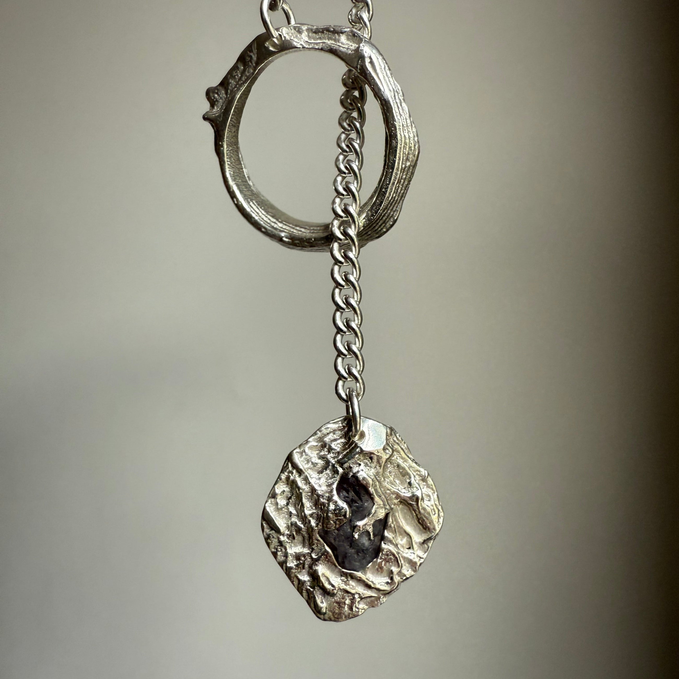 SAPPHIRE GEMSTONE CLASP 5