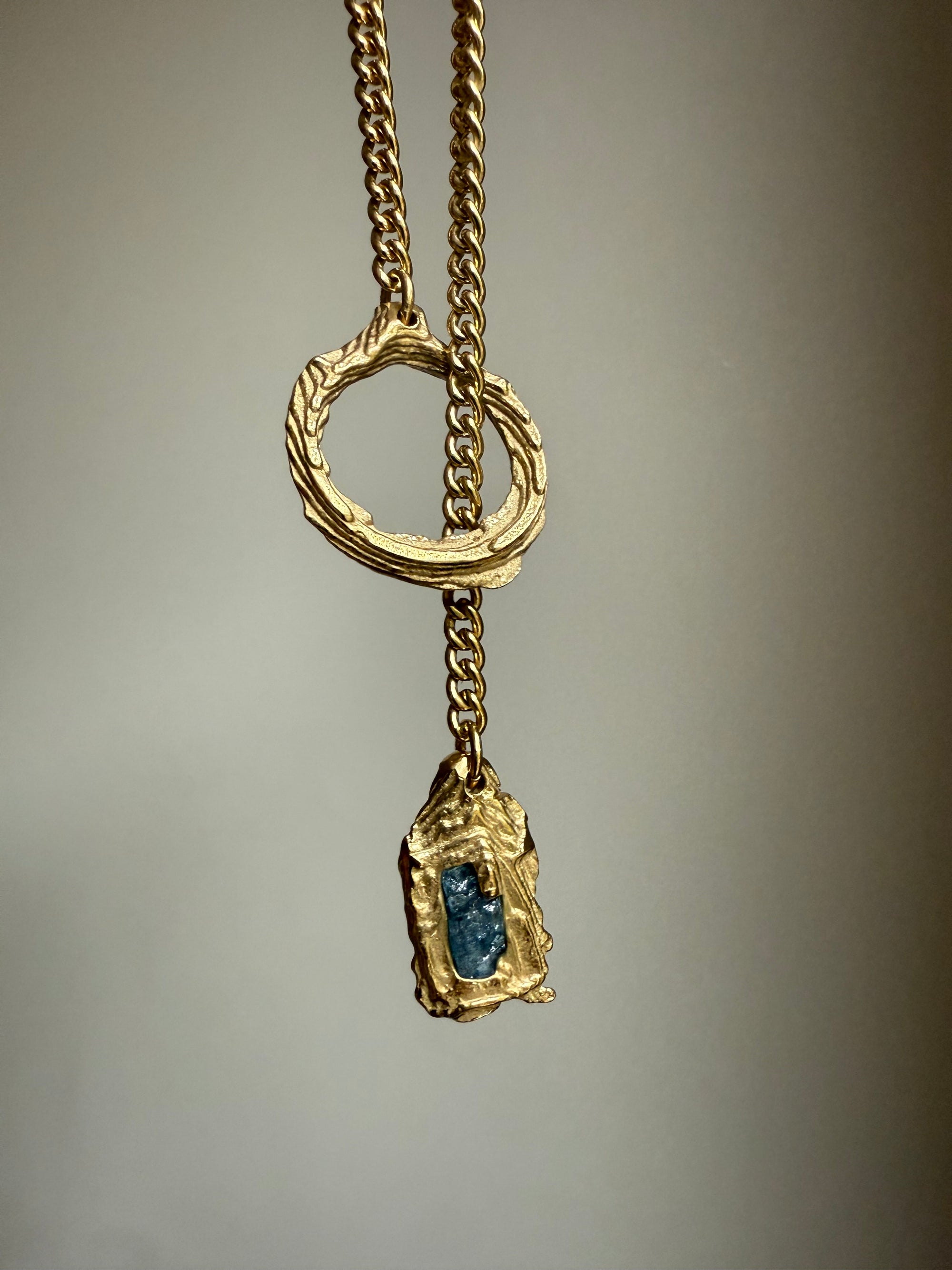 AQUAMARINE GEMSTONE CLASP 5